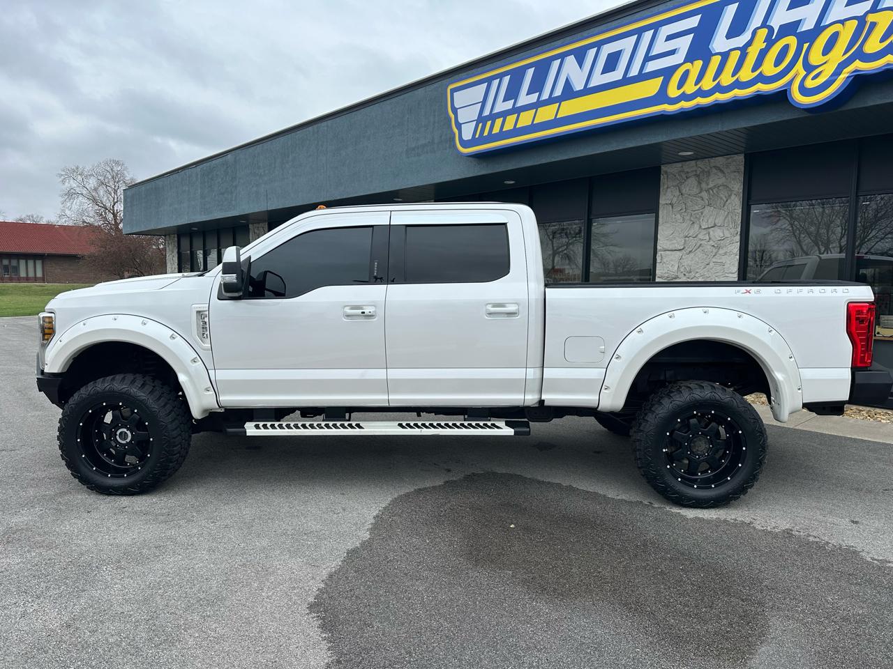 Ford F-350 SD Lariat Crew Cab 4WD 2018