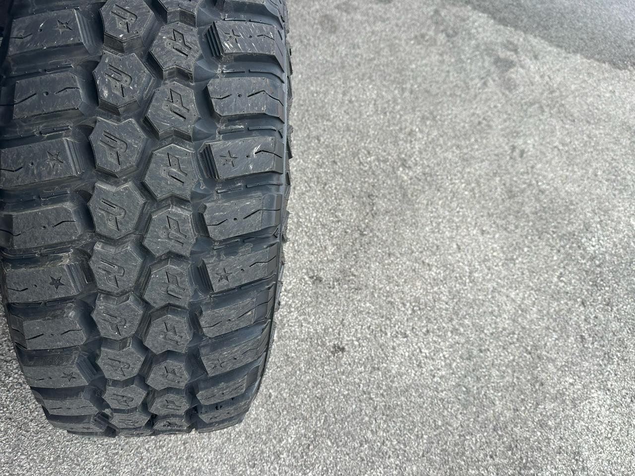 Ford F-350 SD Lariat Crew Cab 4WD 2018