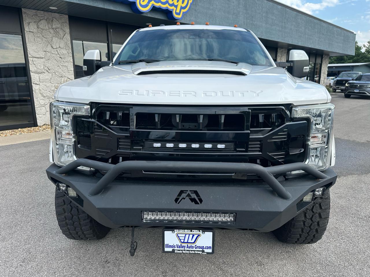 Ford F-350 SD Lariat Crew Cab 4WD 2018