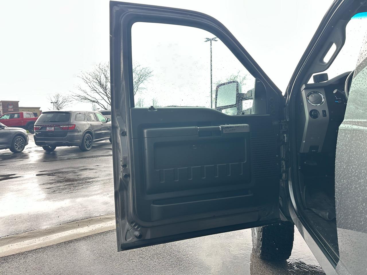 Ford F-350 SD Lariat Crew Cab 4WD 2013