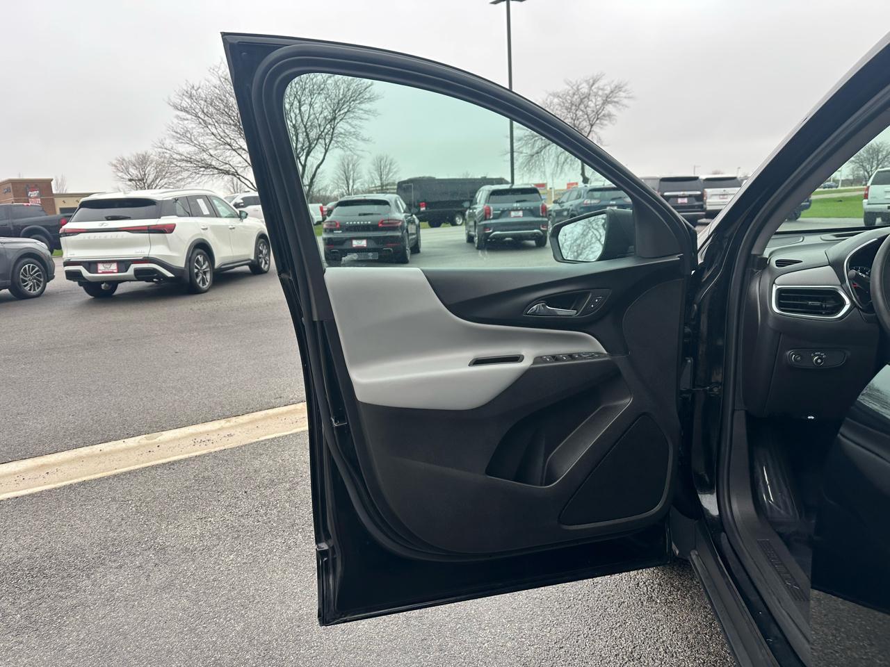 Chevrolet Equinox LS AWD 2024