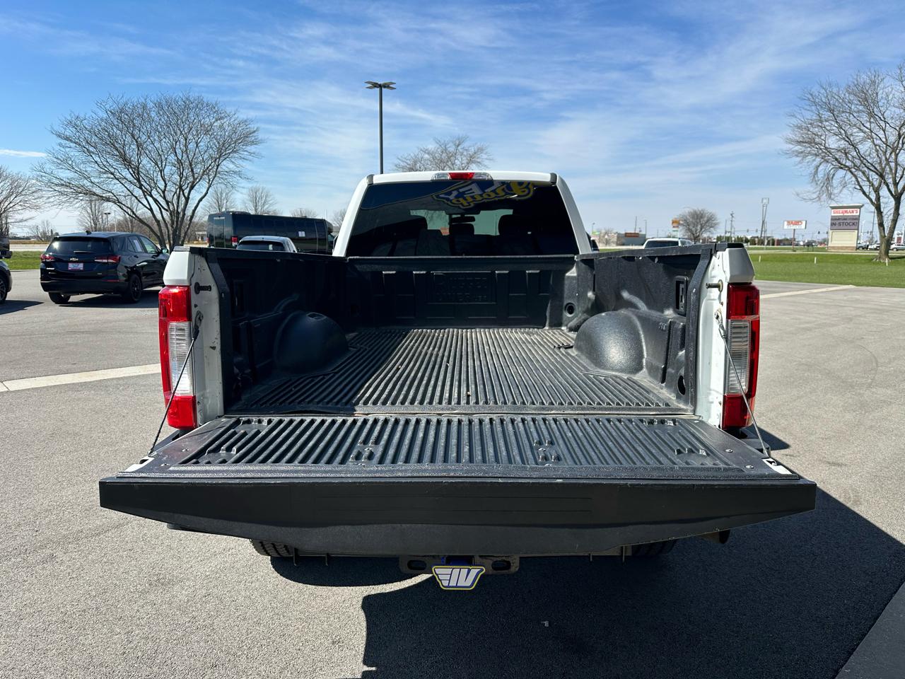 Ford F-250 SD XLT Crew Cab Long Bed 4WD 2019