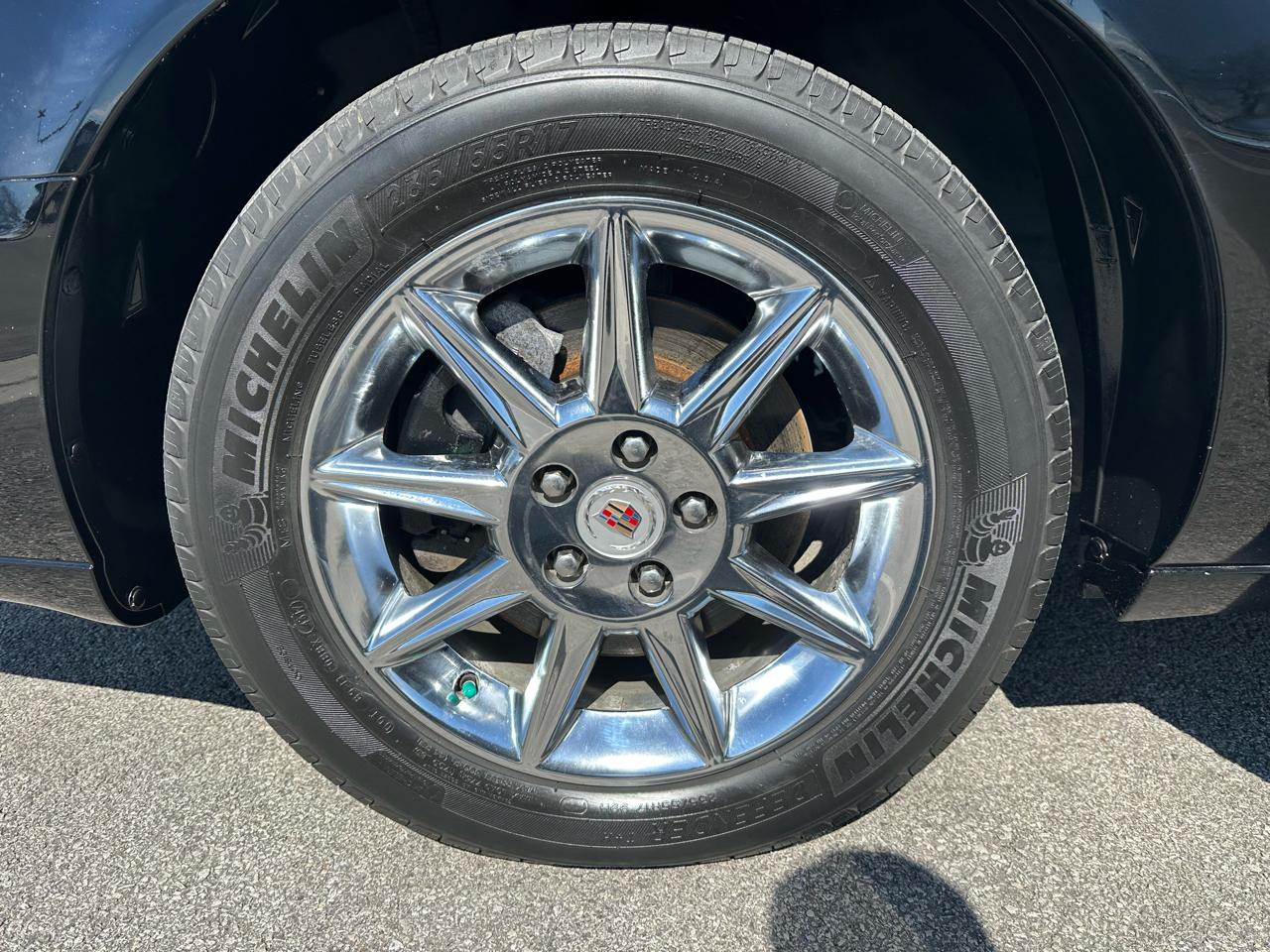 Cadillac DTS Luxury 2010