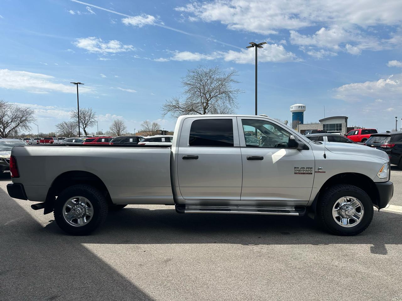 RAM 3500 Tradesman Crew Cab 4WD 2018
