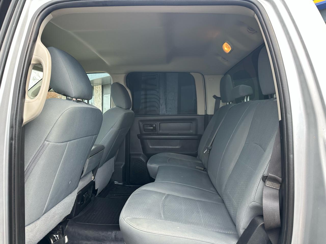 RAM 3500 Tradesman Crew Cab 4WD 2018