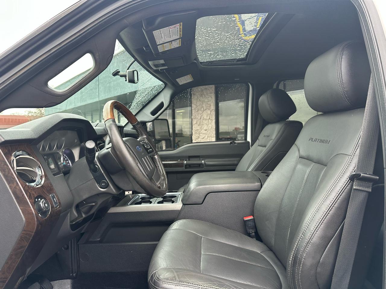 Ford F-250 SD Platinum Crew Cab 4WD 2016