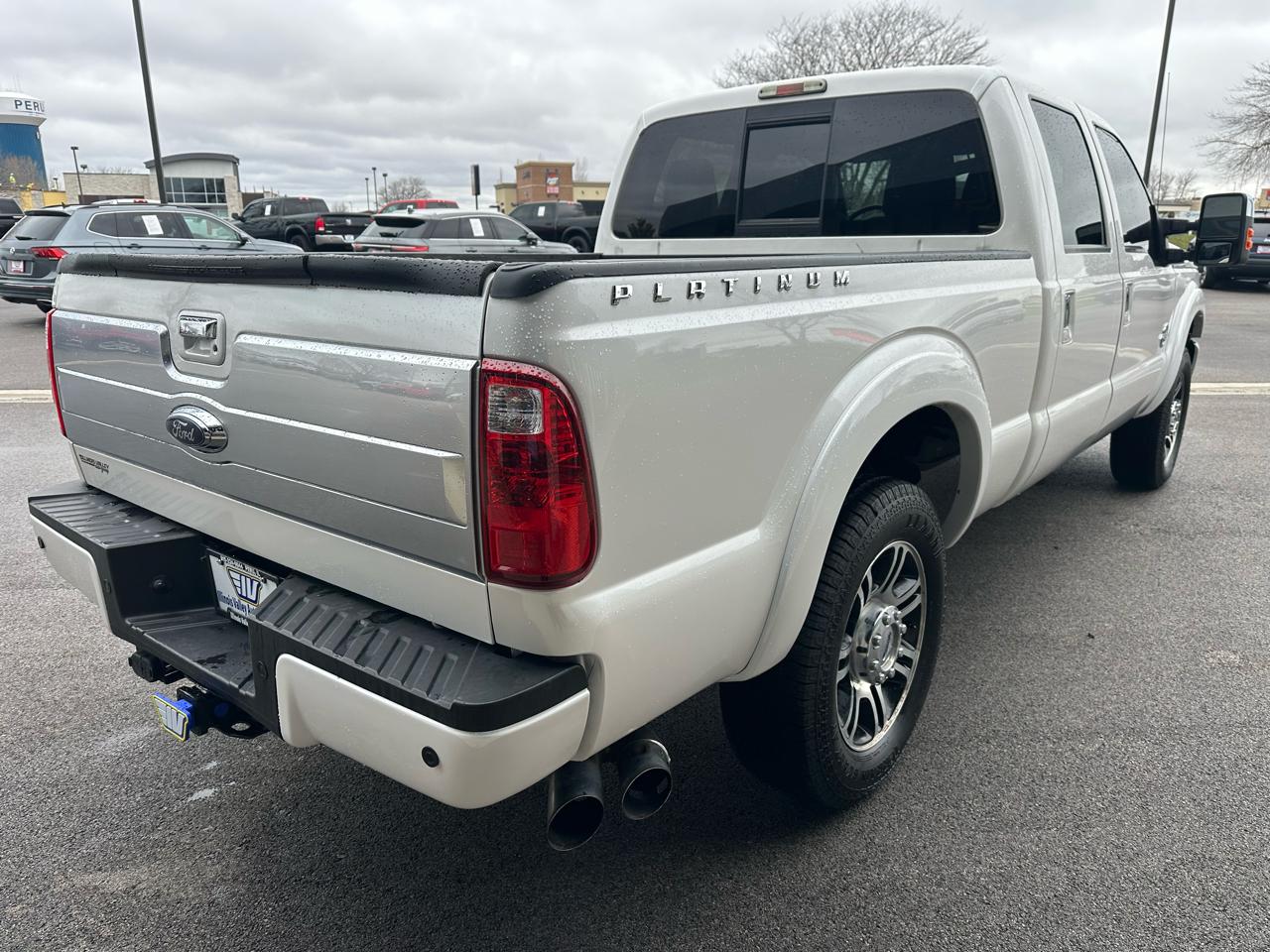 Ford F-250 SD Platinum Crew Cab 4WD 2016