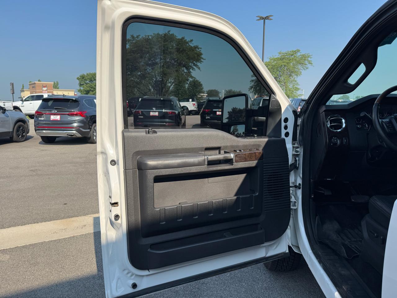 Ford F-250 SD Platinum Crew Cab 4WD 2016