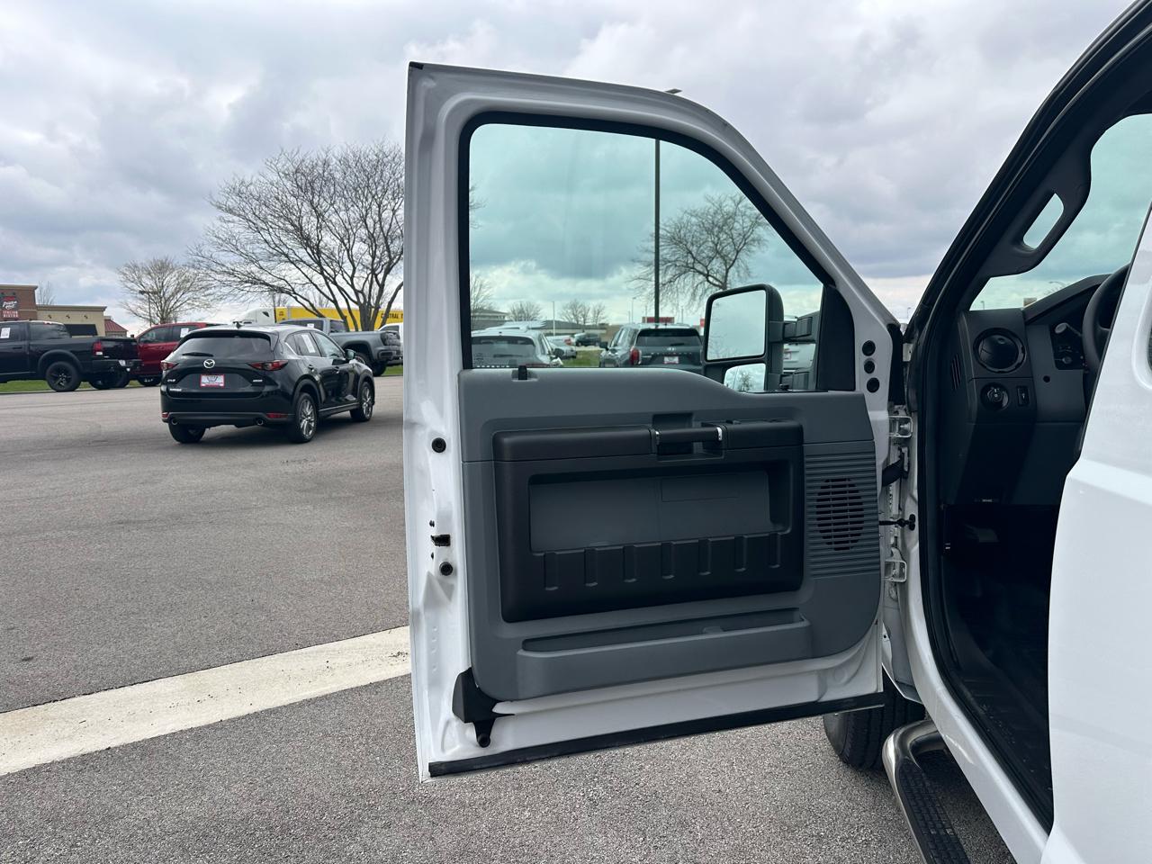 Ford F-250 SD XL SuperCab 4WD 2016