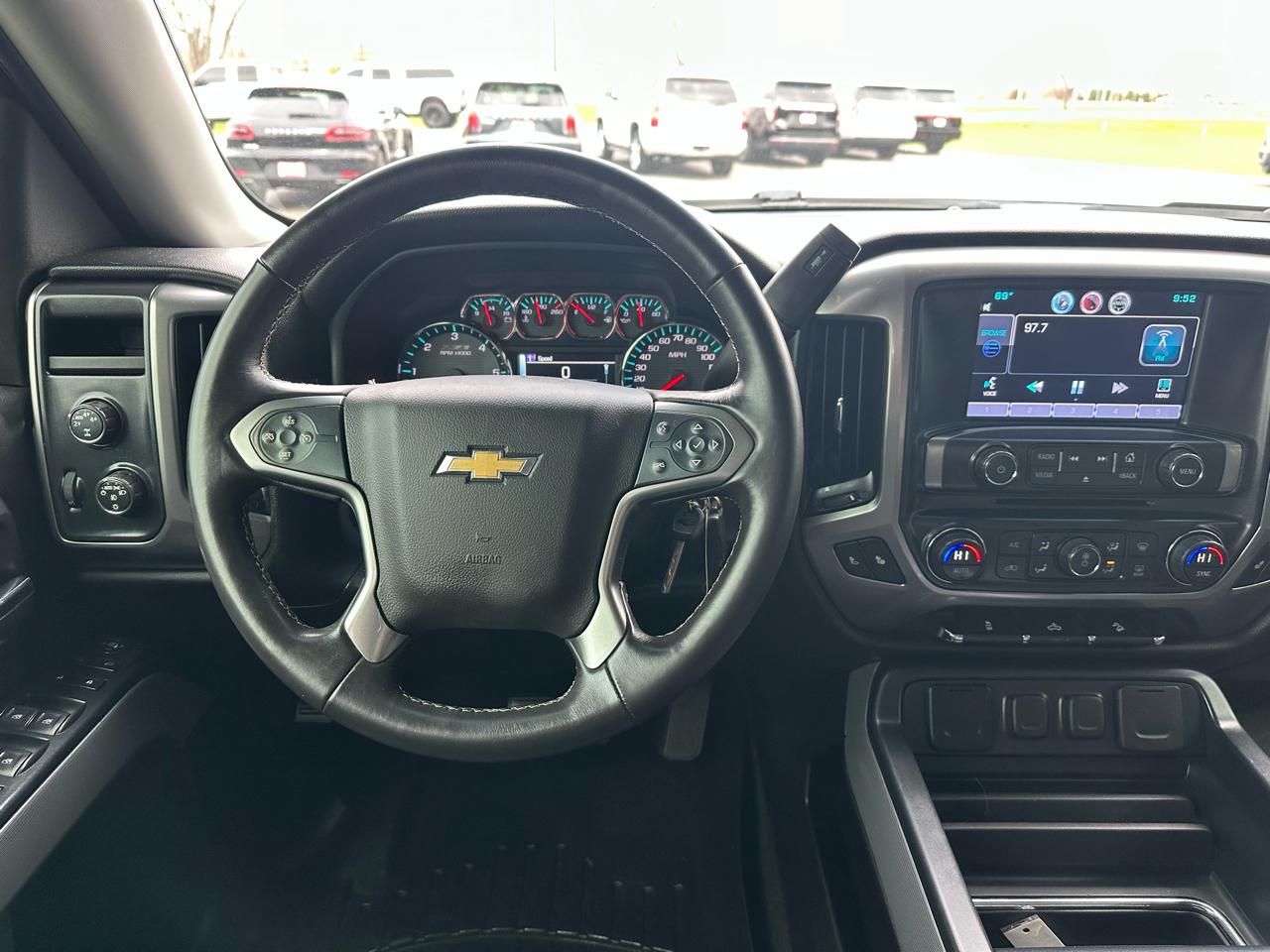 Chevrolet Silverado 1500 LT Double Cab 4WD 2016