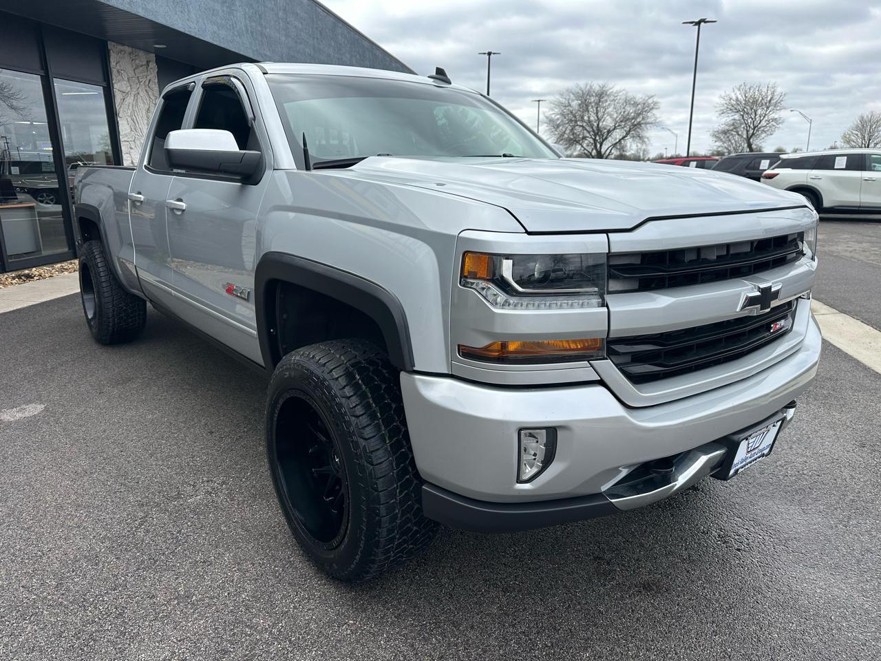 Chevrolet Silverado 1500 LT Double Cab 4WD 2016