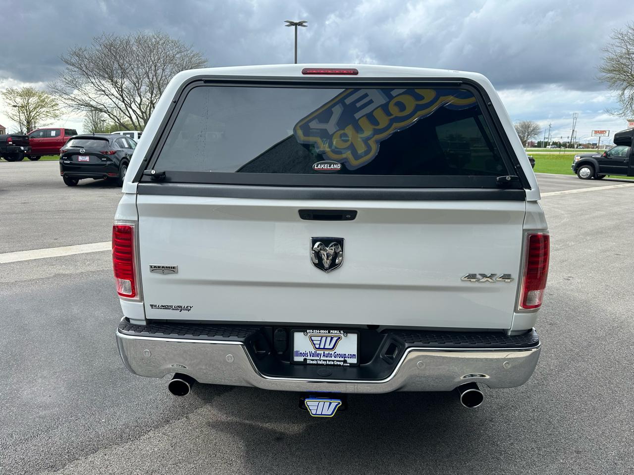 RAM 1500 Laramie Crew Cab 4WD 2017