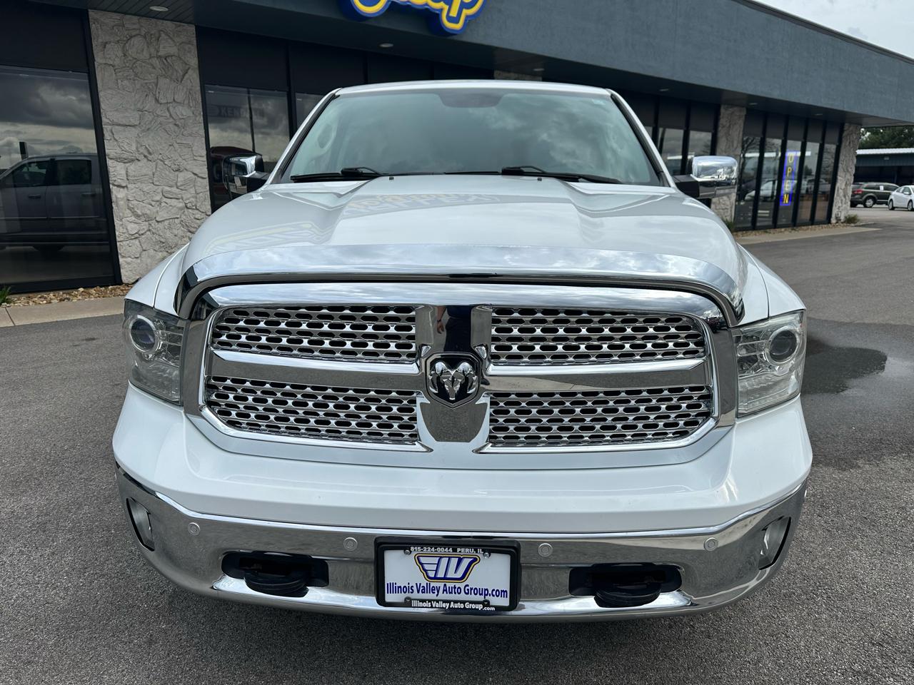 RAM 1500 Laramie Crew Cab 4WD 2017