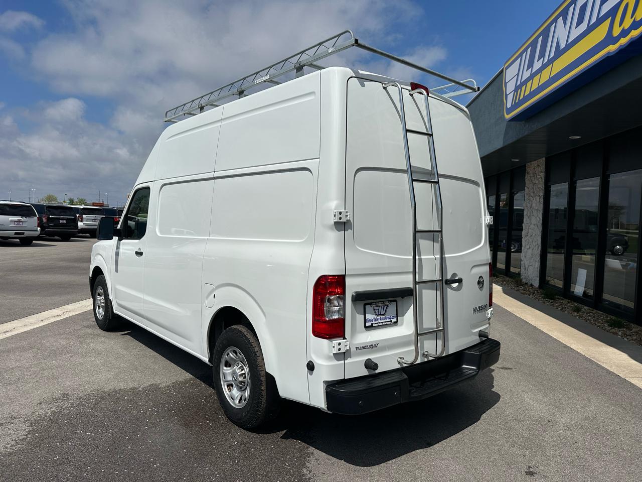 Nissan NV Cargo NV2500 HD High Roof V6 S 2018