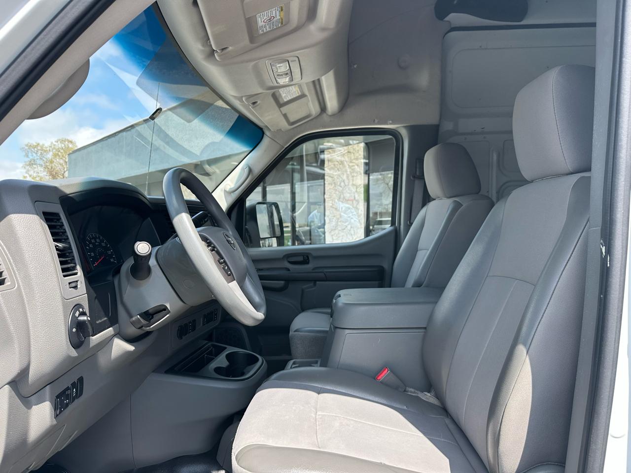 Nissan NV Cargo NV2500 HD High Roof V6 S 2018