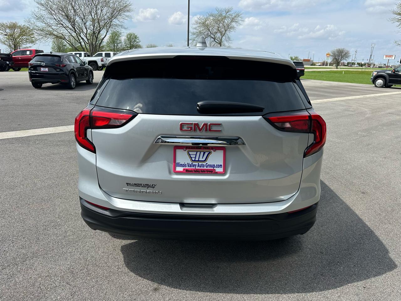 GMC Terrain FWD 4dr SLE 2020