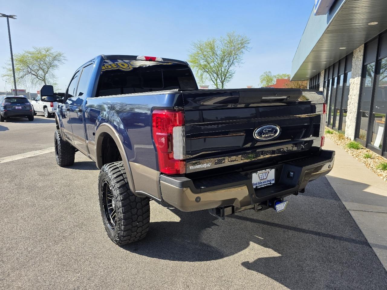 Ford F-250 SD King Ranch Crew Cab 4WD 2017