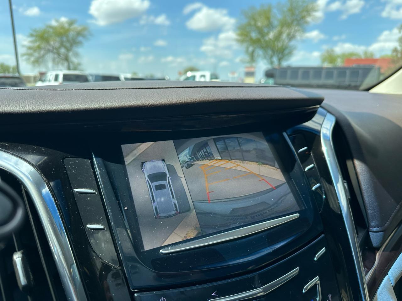 Cadillac Escalade ESV Luxury 4WD 2016