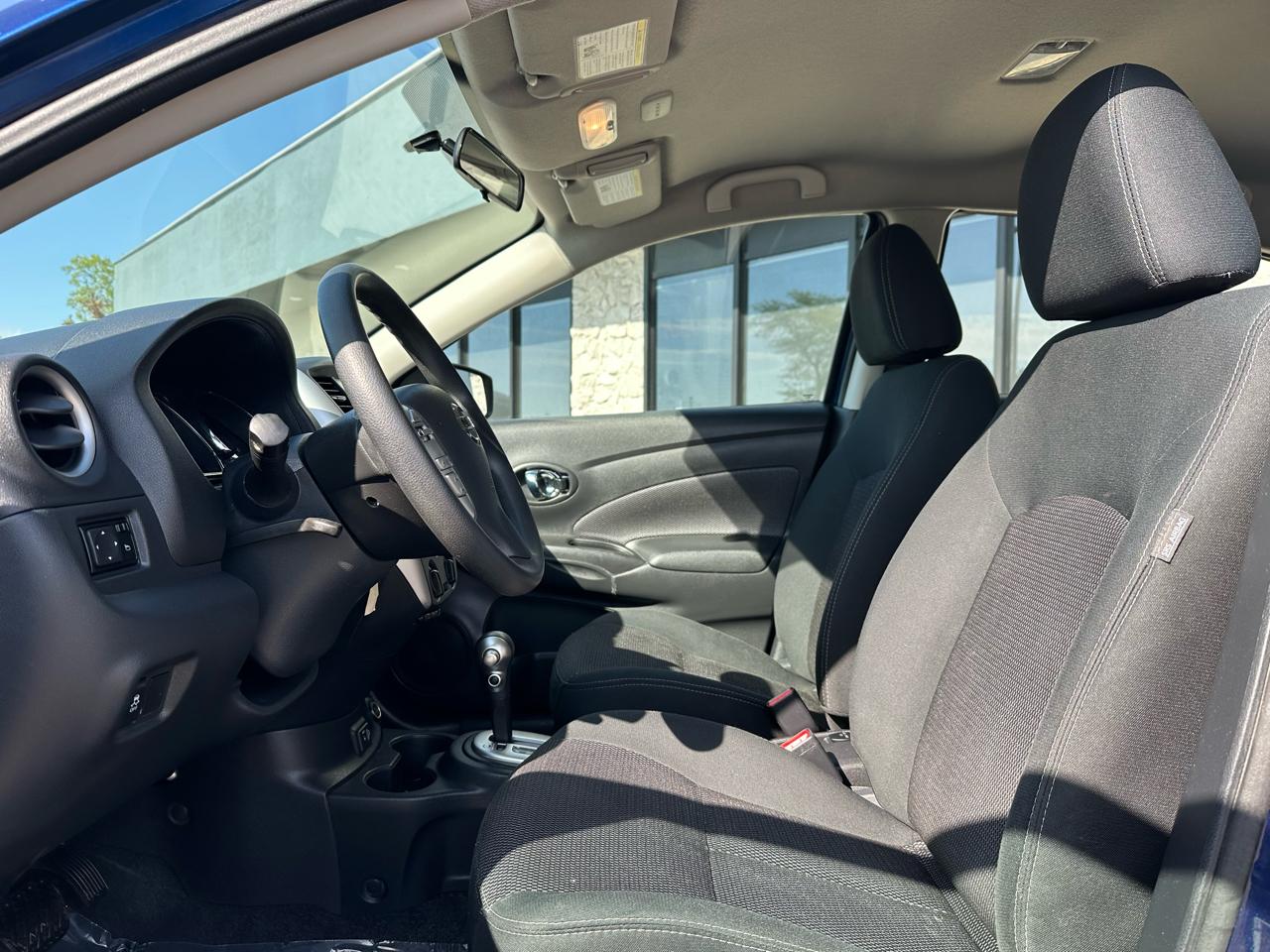 Nissan Versa SV 2019