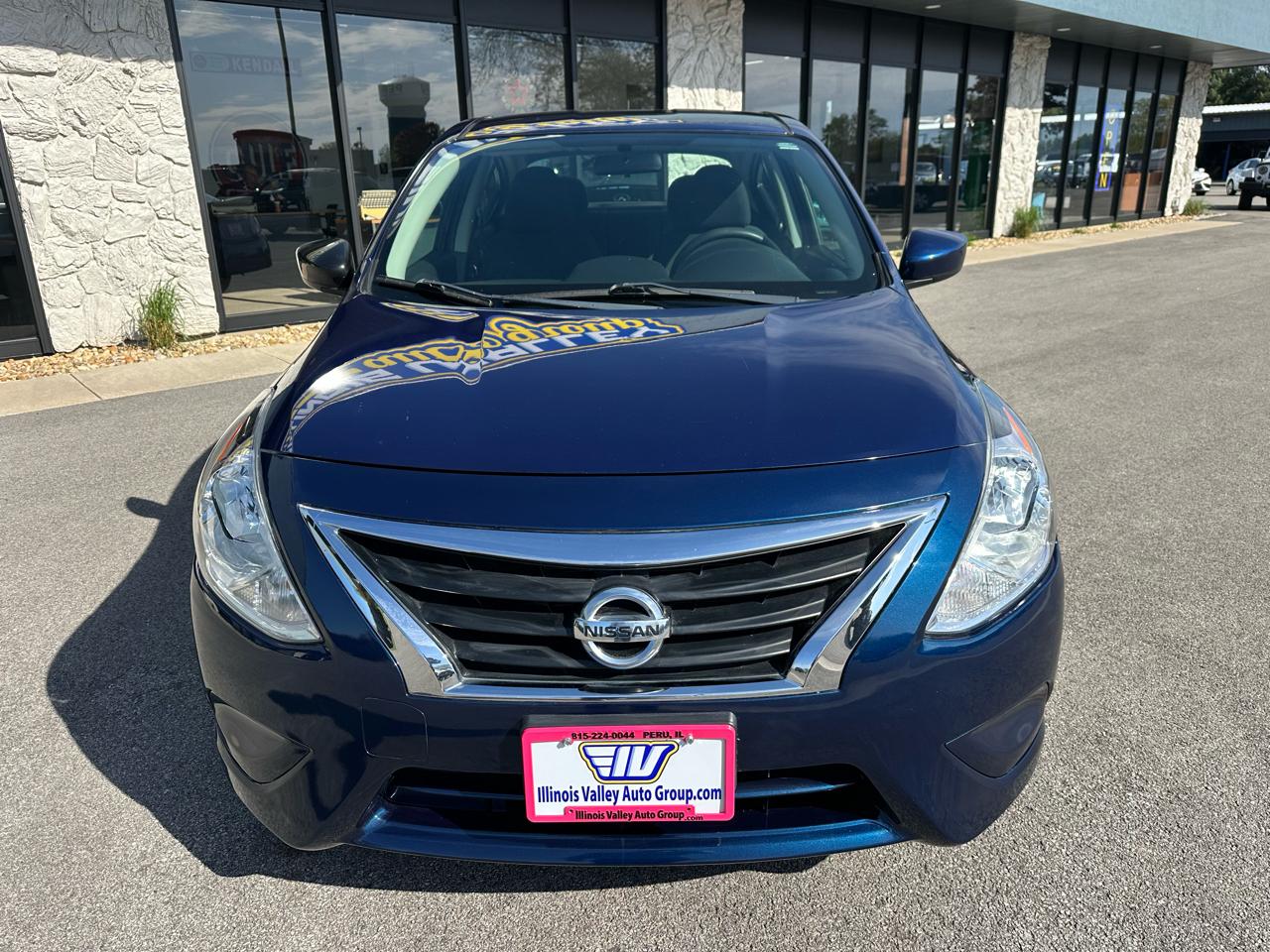 Nissan Versa SV 2019