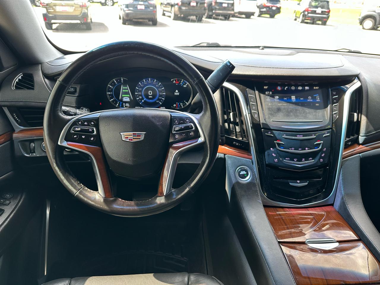 Cadillac Escalade Luxury 4WD 2019
