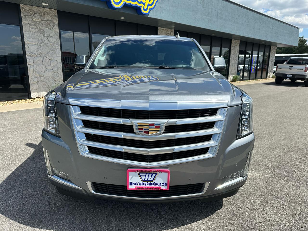 Cadillac Escalade Luxury 4WD 2019