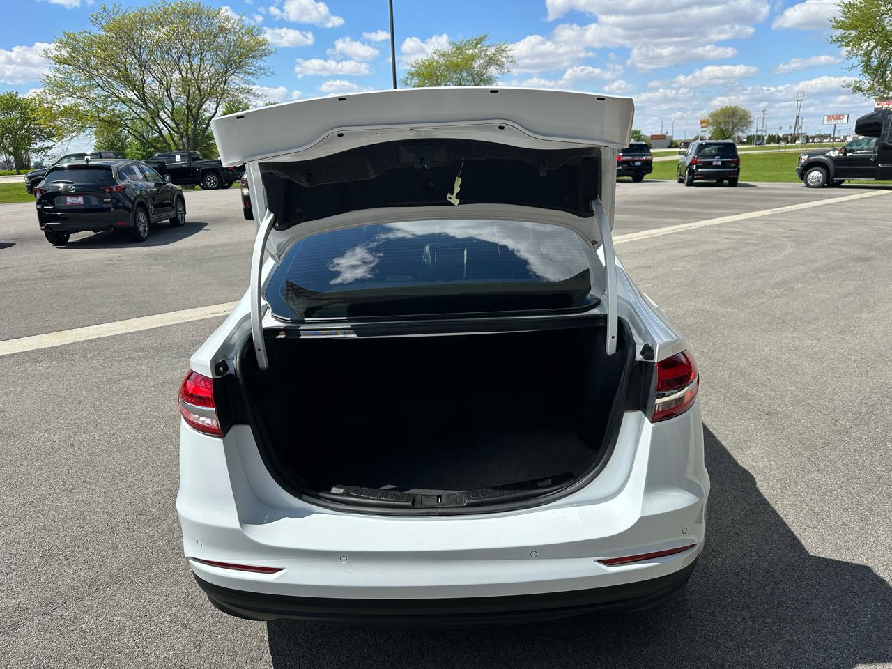 Ford Fusion Hybrid SE 2020