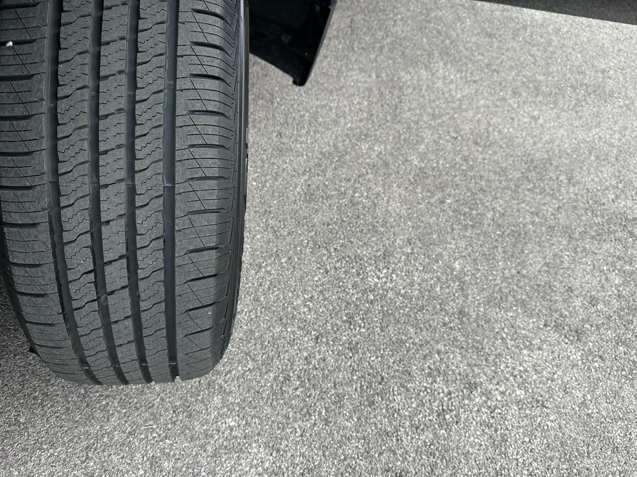 Chevrolet Silverado 1500 Custom Crew Cab Short Box 4WD 2021