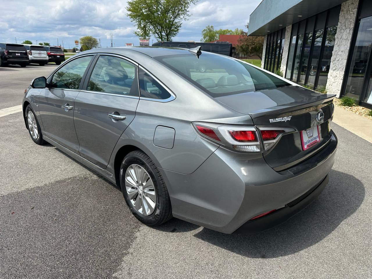 Hyundai Sonata Hybrid SE 2017