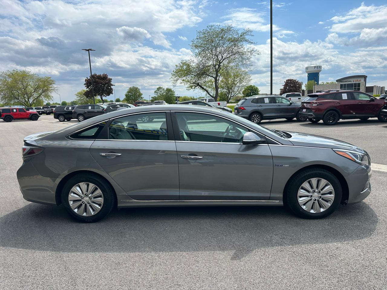 Hyundai Sonata Hybrid SE 2017