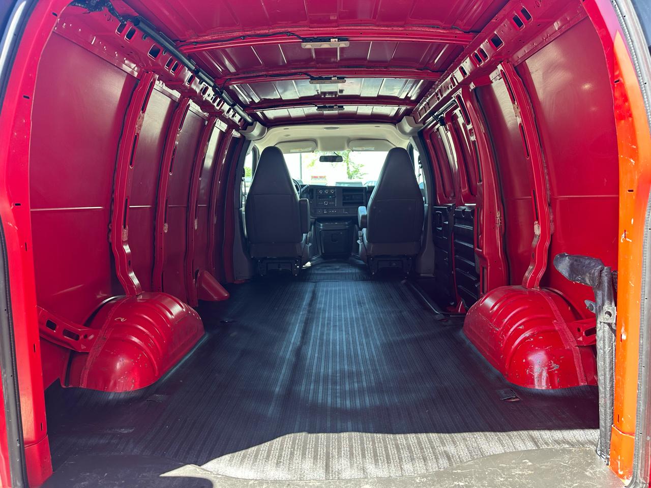 GMC Savana  2019