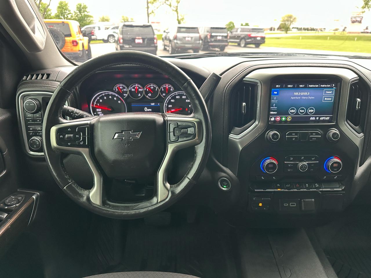 Chevrolet Silverado 1500 RST Crew Cab 4WD 2020