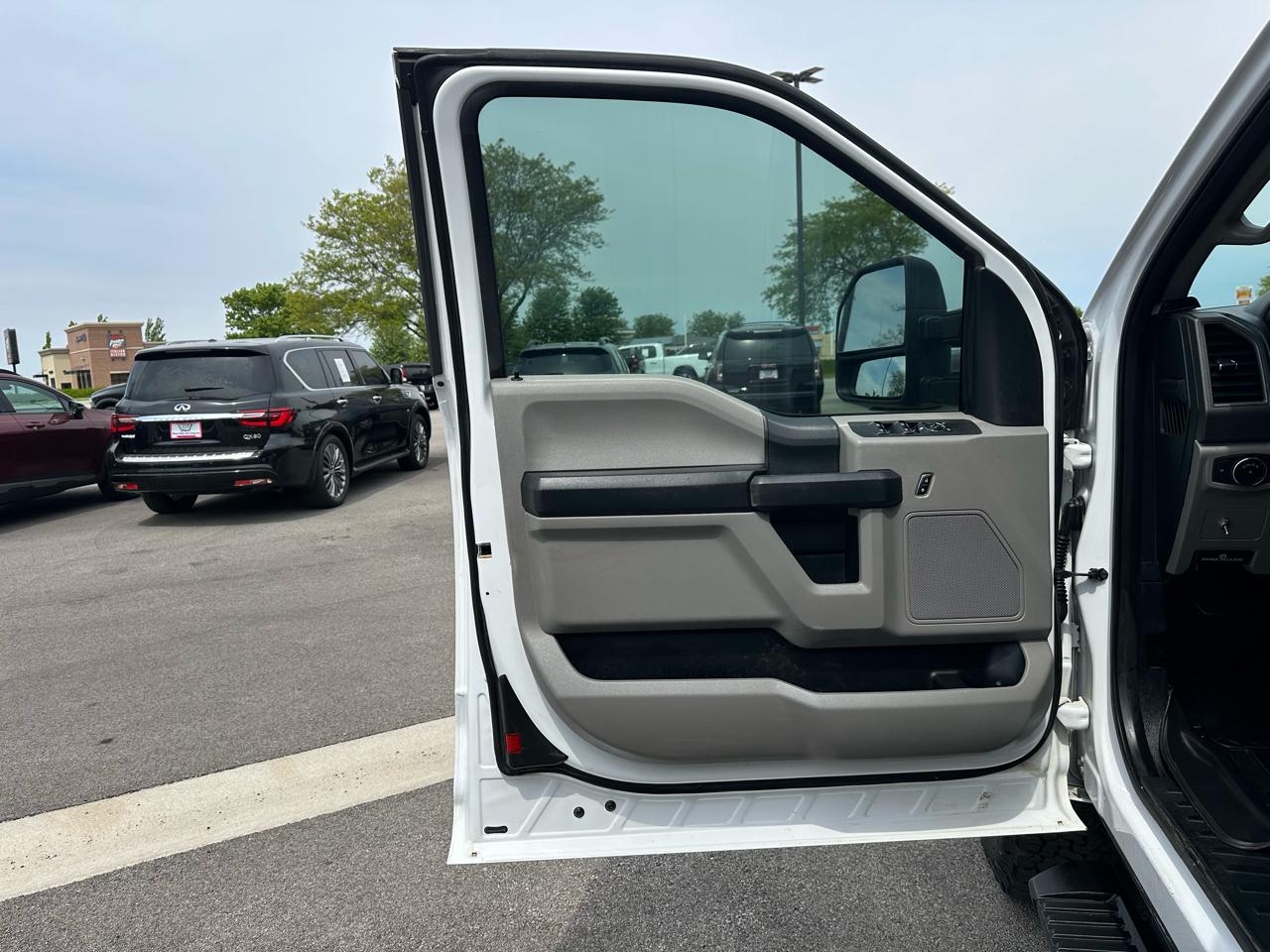 Ford F-250 SD XL SuperCab 4WD 2017