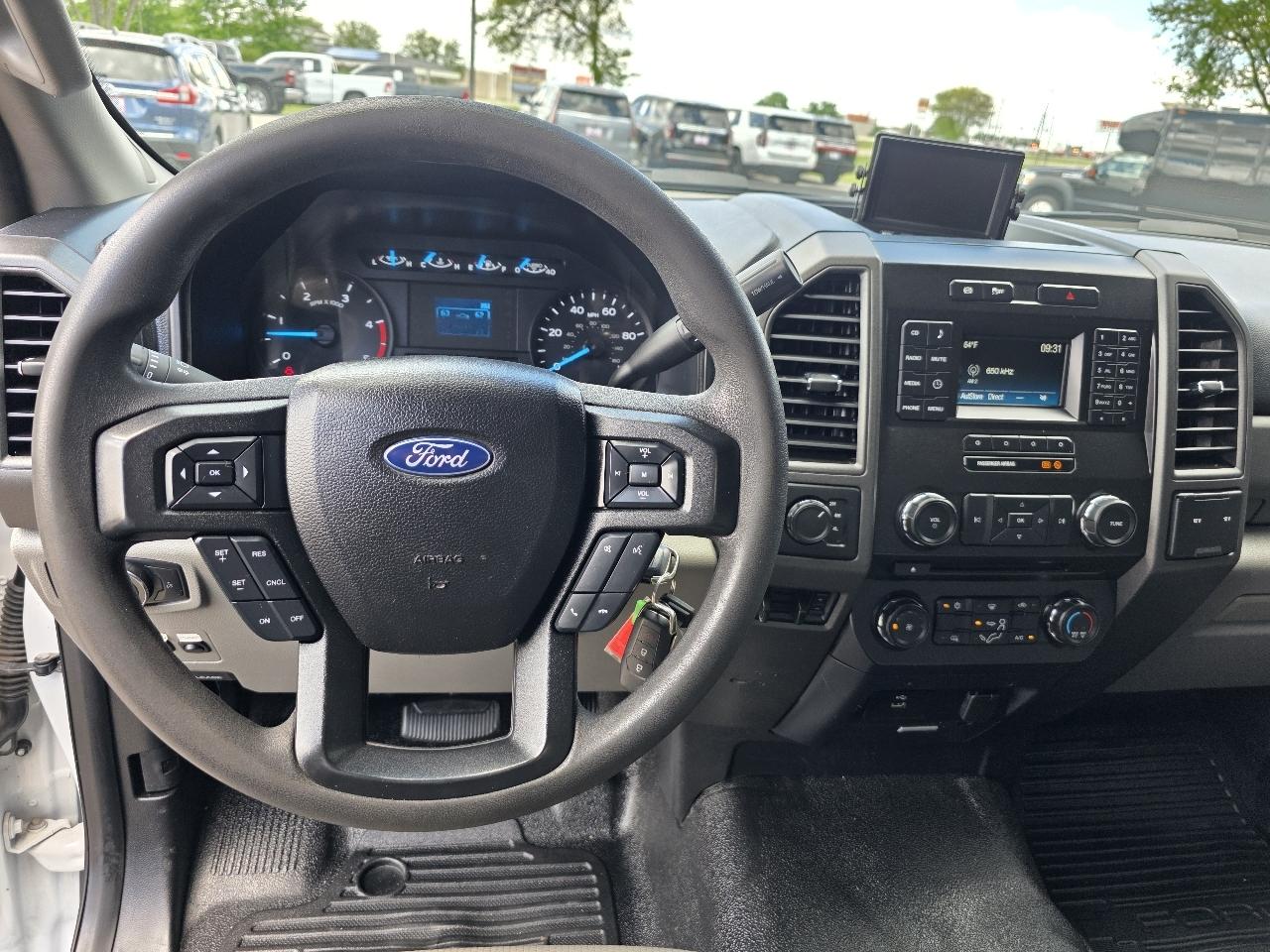 Ford F-350 SD XL DRW 4WD 2017