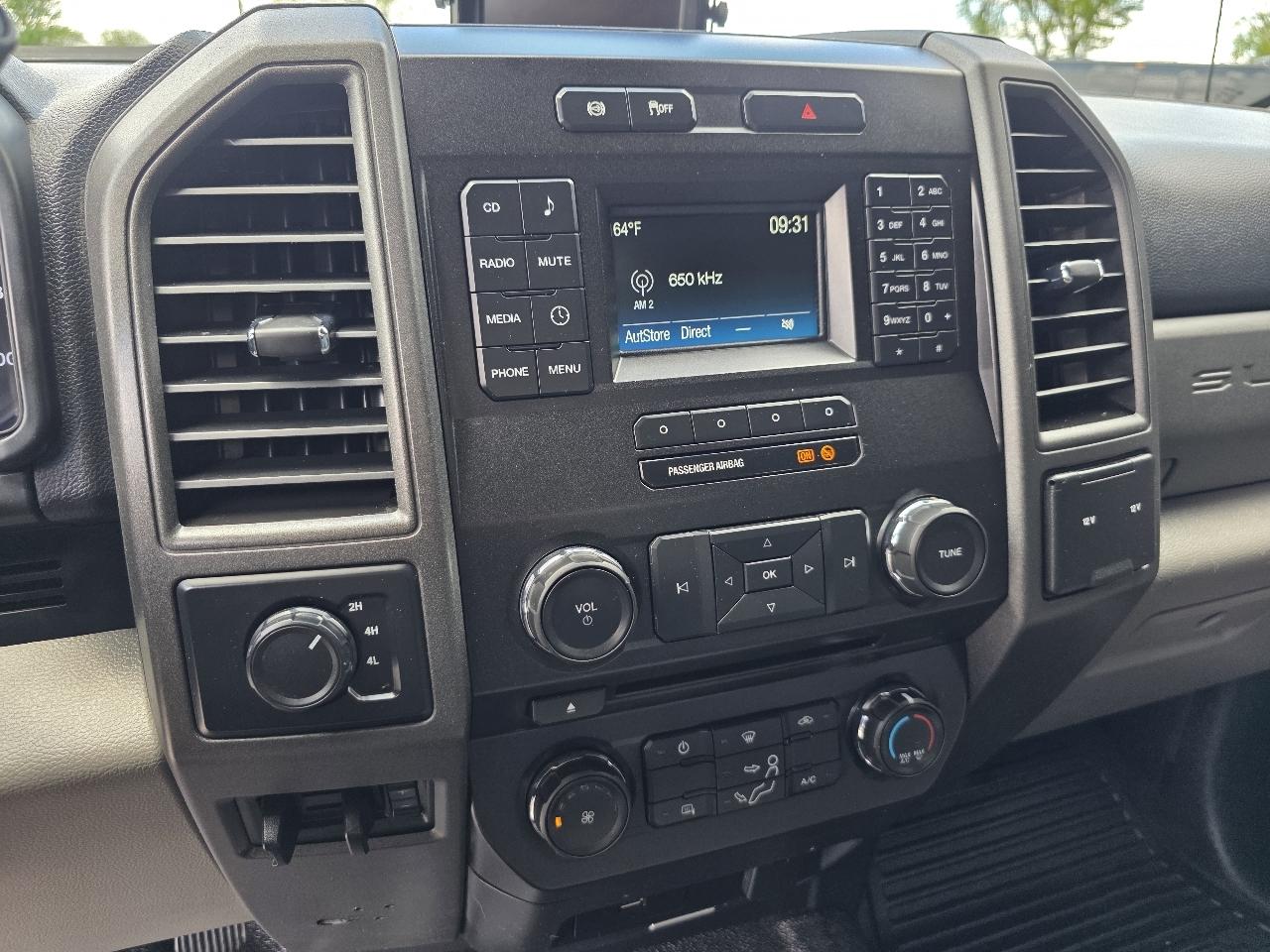 Ford F-350 SD XL DRW 4WD 2017