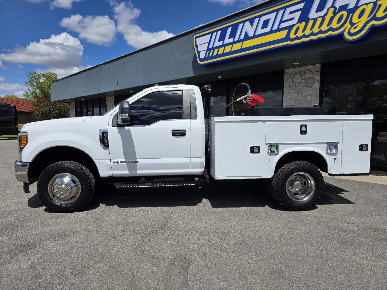 Ford F-350 SD XL DRW 4WD 2017