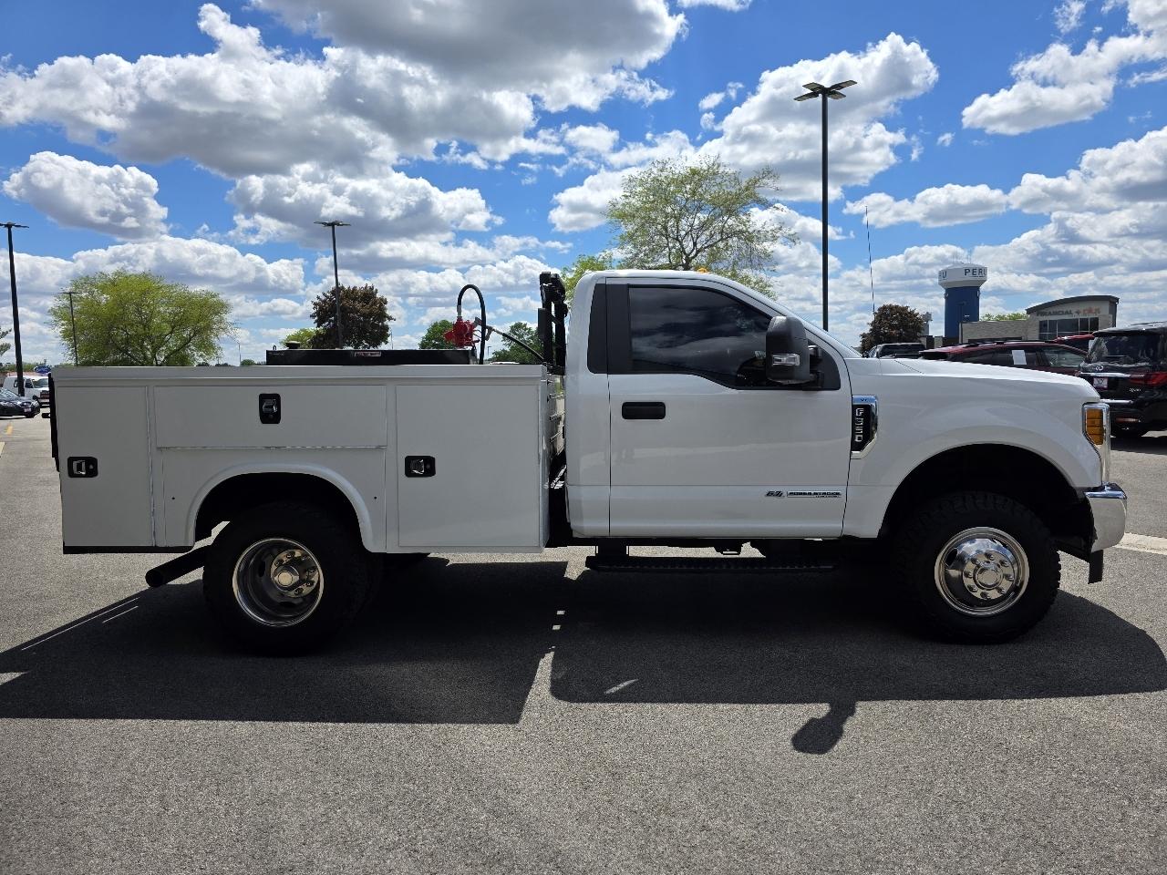 Ford F-350 SD XL DRW 4WD 2017