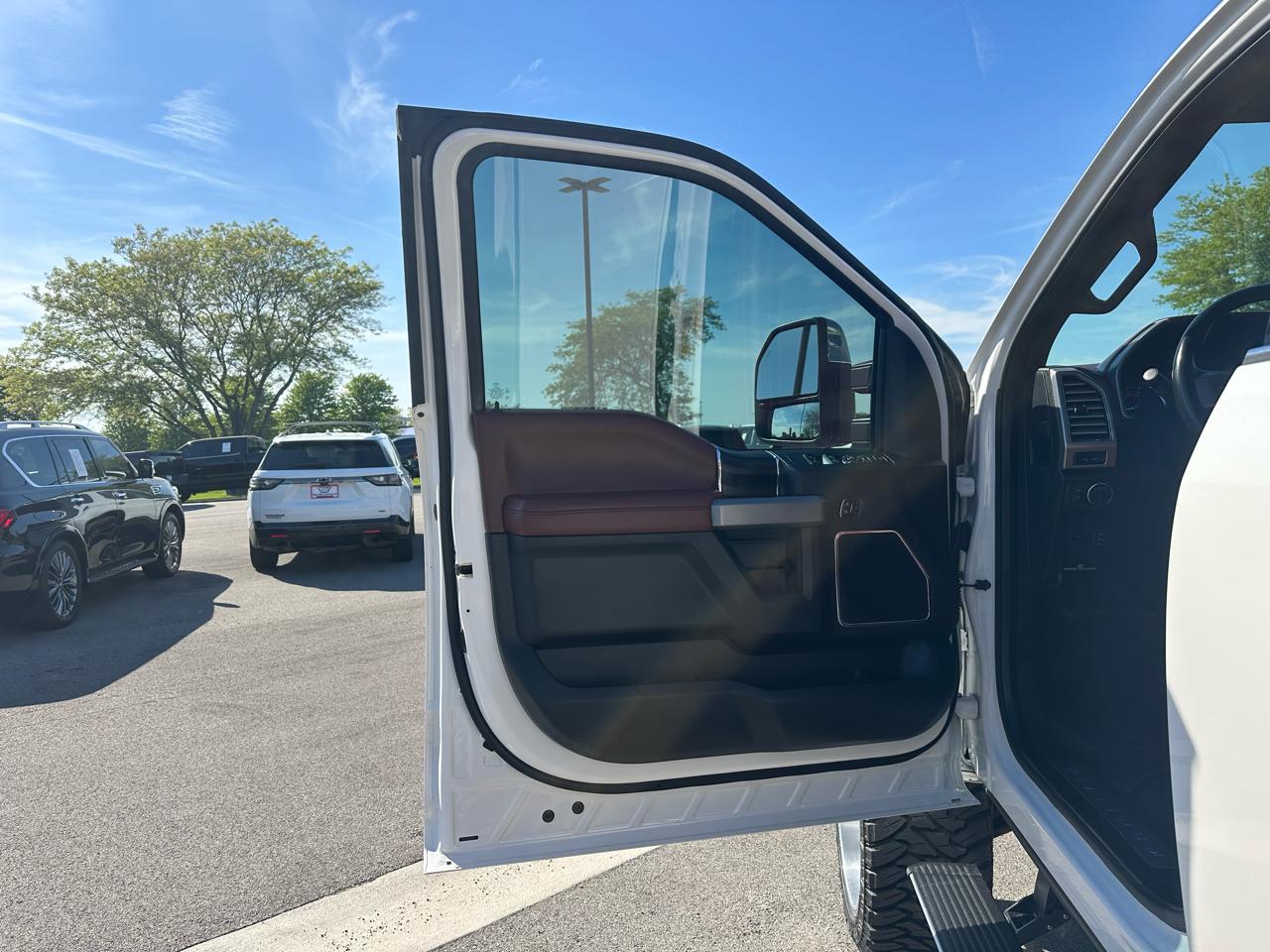 Ford F-250 SD Platinum Crew Cab 4WD 2019
