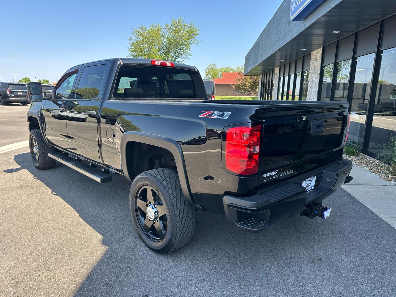 Chevrolet Silverado 3500HD LT Crew Cab 4WD 2015