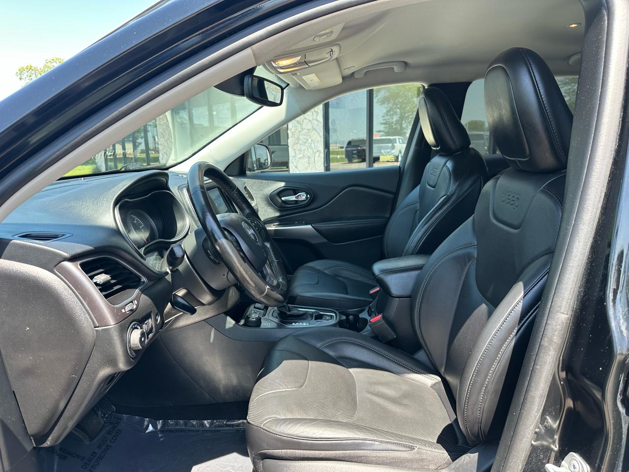 Jeep Cherokee Latitude Lux 4WD 2021