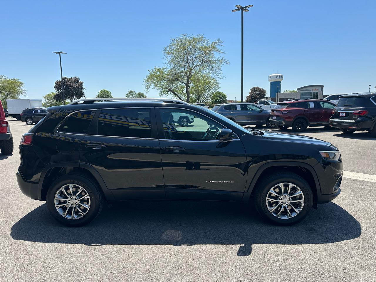 Jeep Cherokee Latitude Lux 4WD 2021