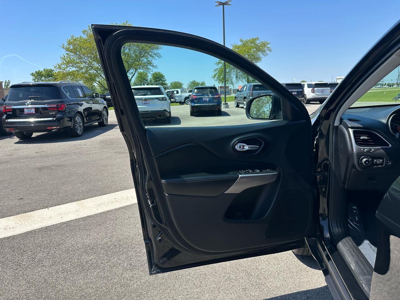 Jeep Cherokee Latitude Lux 4WD 2021