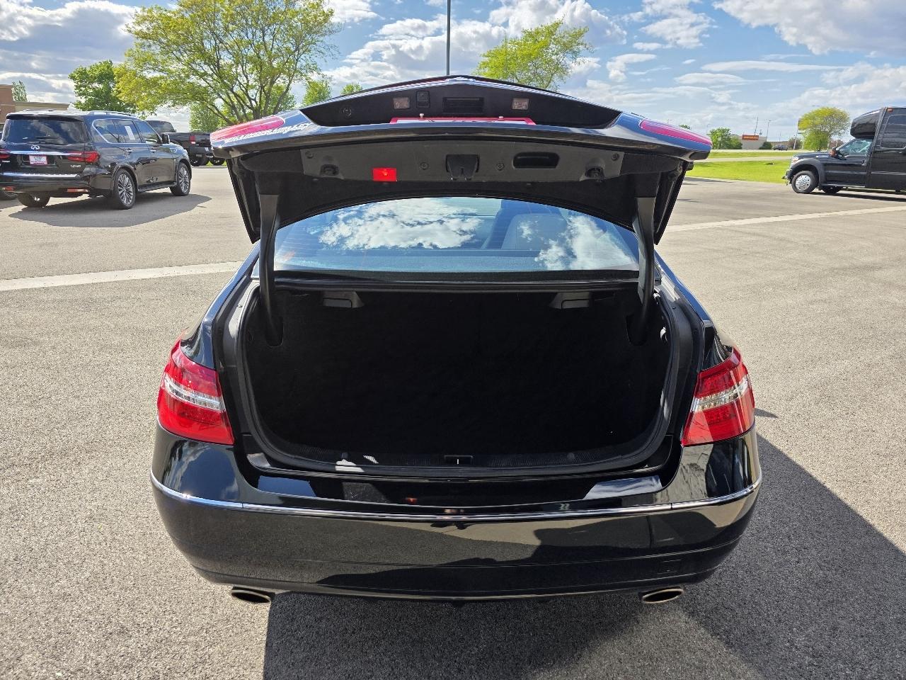 Mercedes-Benz E-Class E350 4MATIC 2013