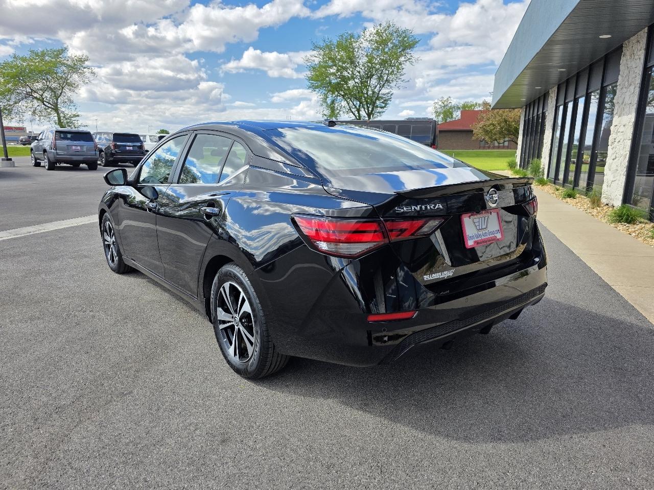 Nissan Sentra SV 2021
