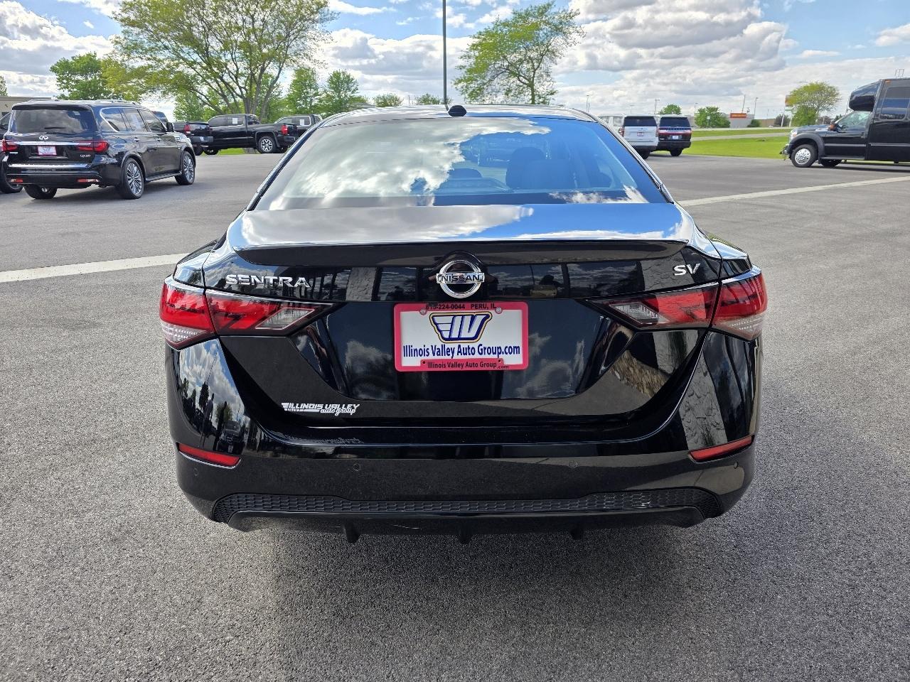 Nissan Sentra SV 2021
