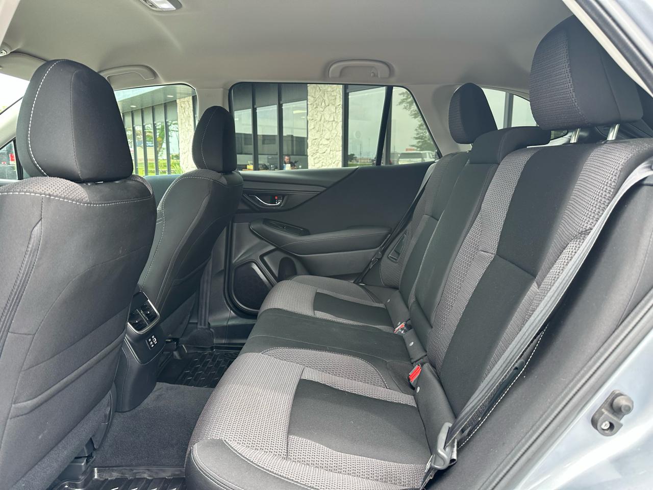 Subaru Outback Premium 2023