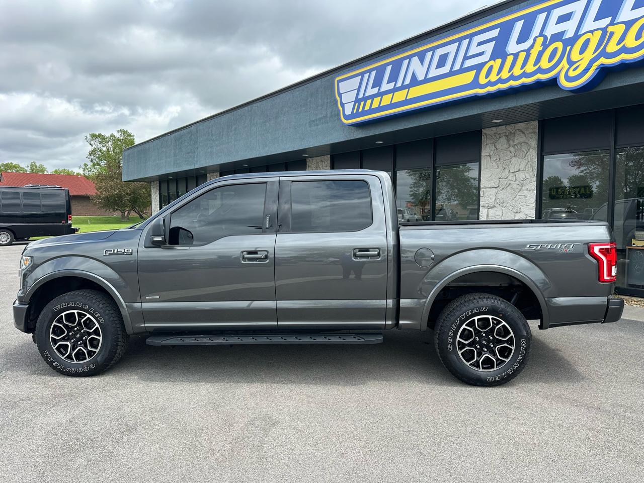 Ford F-150 XLT SuperCrew 4WD 2016