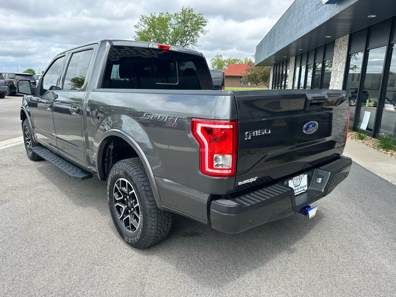 Ford F-150 XLT SuperCrew 4WD 2016