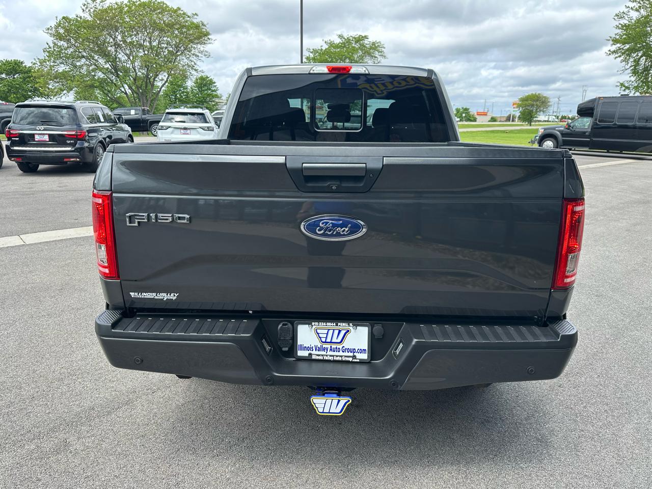 Ford F-150 XLT SuperCrew 4WD 2016