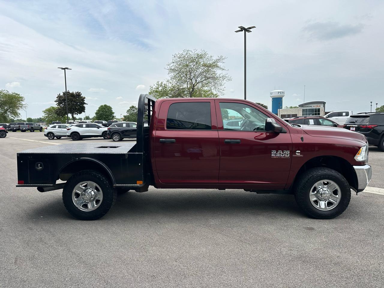 RAM 2500 Tradesman Crew Cab SWB 4WD 2016